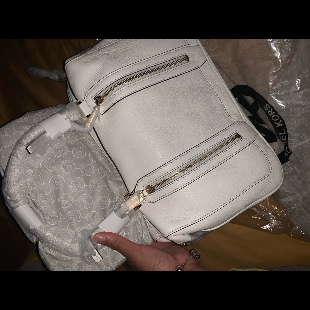 BRAND NEW MK BAG W/ GOLD ACCENTS
